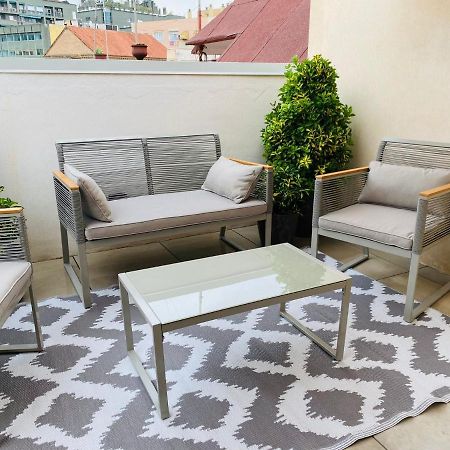 Ibericabeds Granada Apartment ภายนอก รูปภาพ
